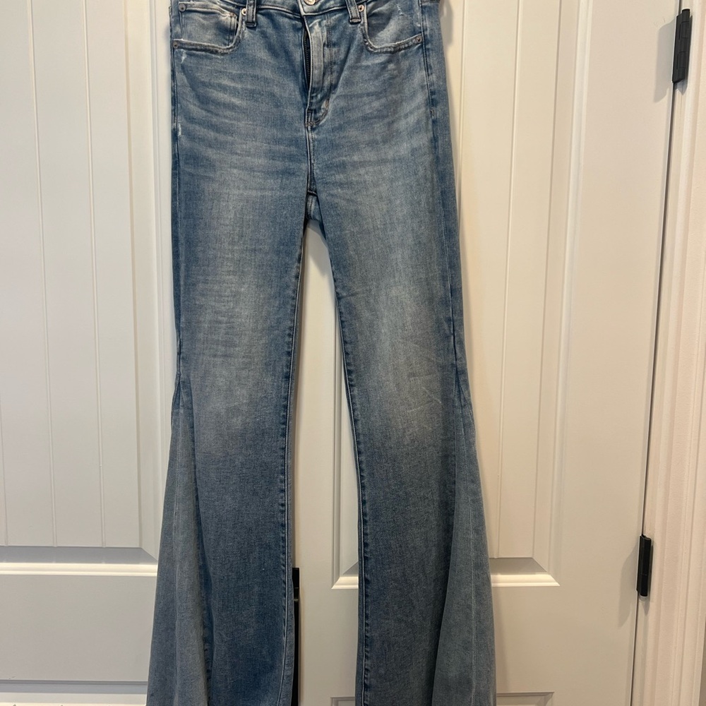 American Eagle Blue Flare Denim with Vintage Charm